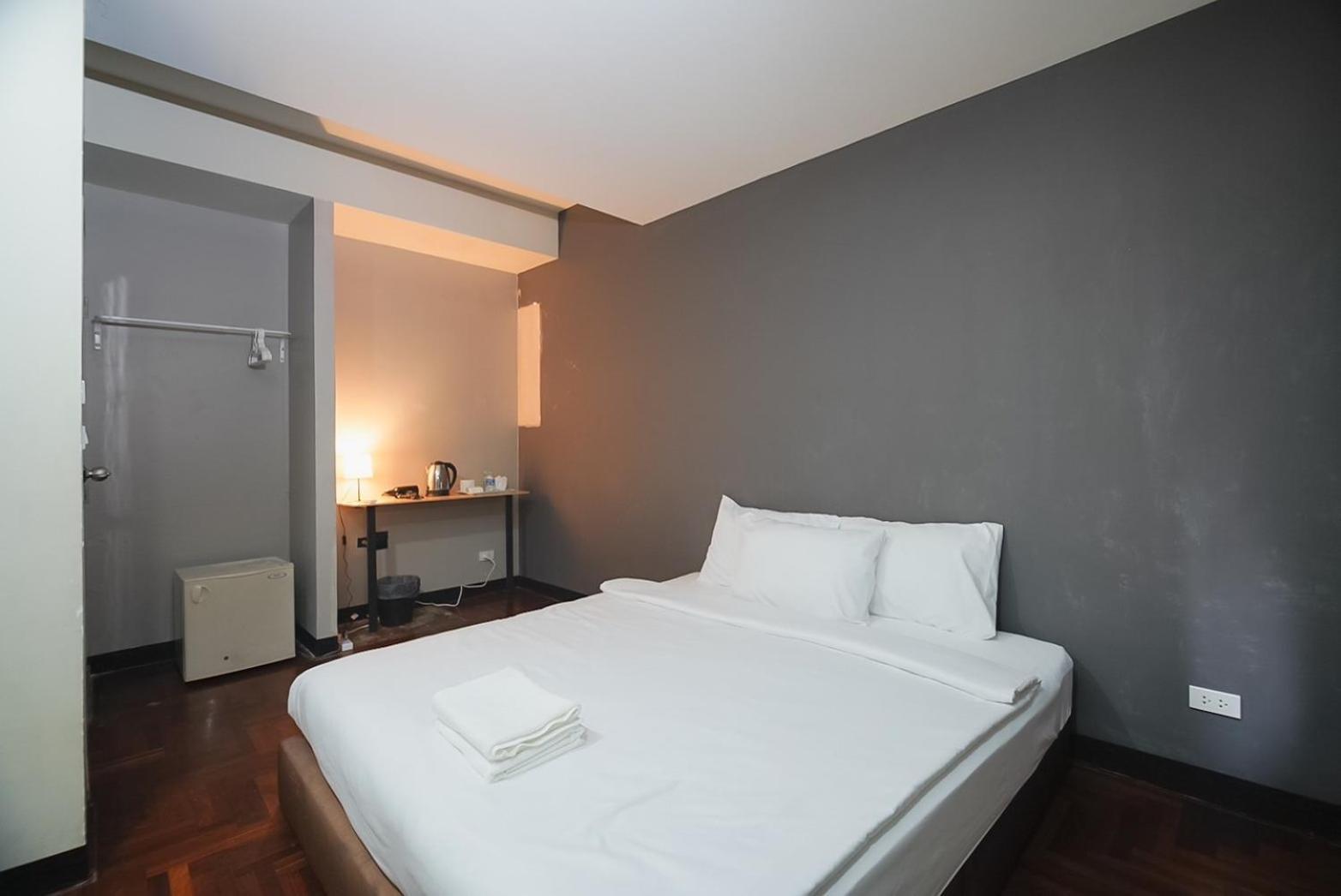 Go Inn Silom - Bts Saint Louis Bangkok Exterior foto